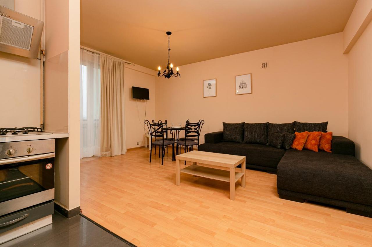 ורשה Wola Apartment With Balcony & Close To Metro By Noclegi Renters מראה חיצוני תמונה